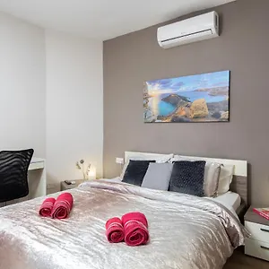 Luxury Circle *** Msida